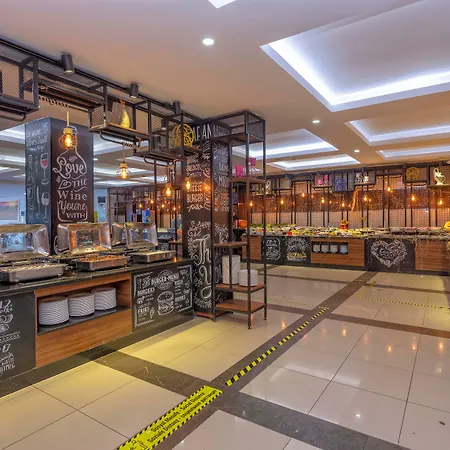 Armas Hotel 4*